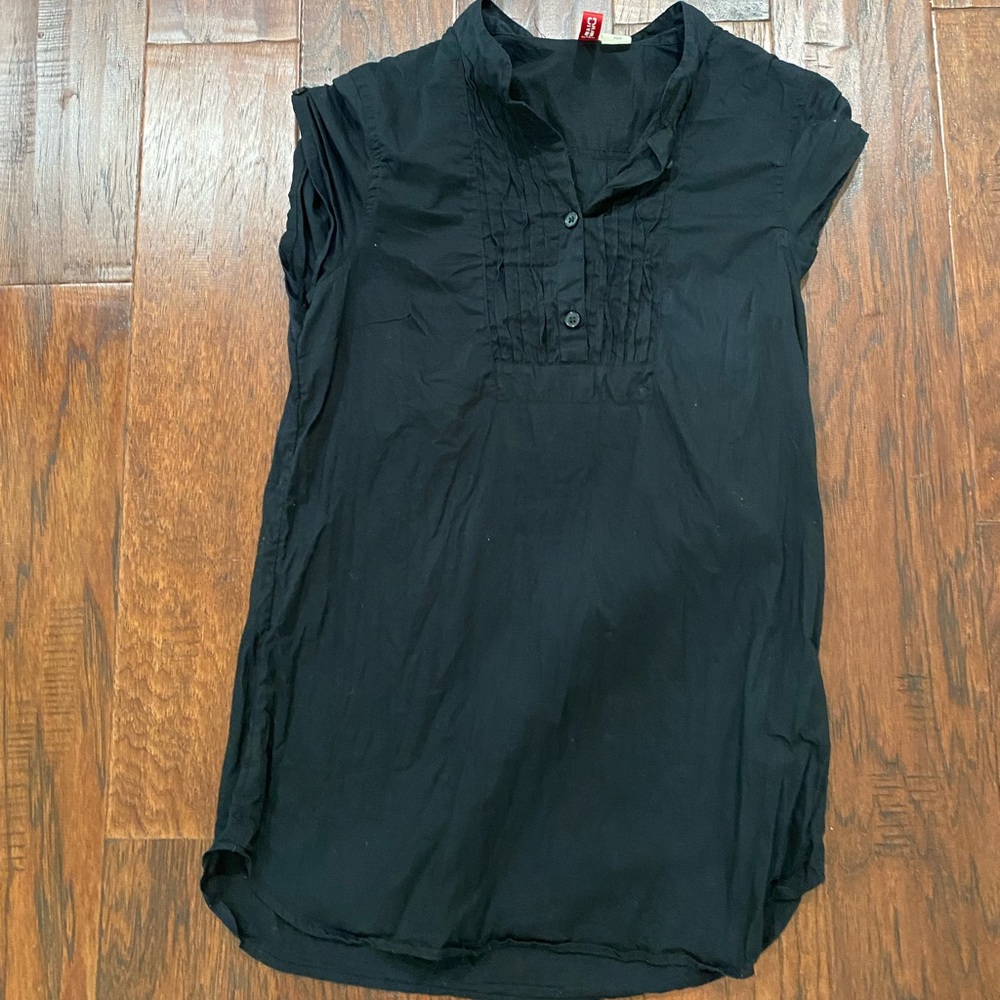 H&M Womans Sleeveless Blouse Top